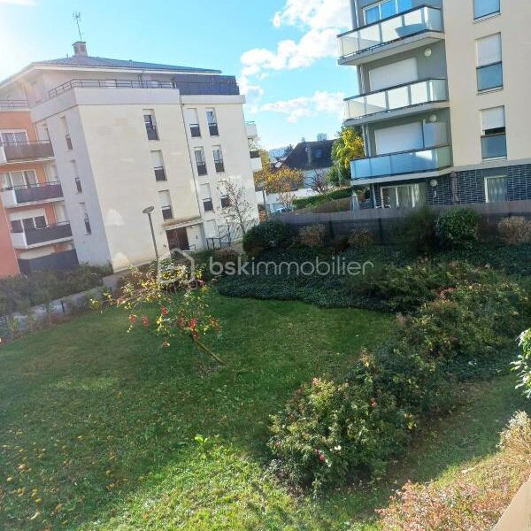 Appartement à vendre à Thiais — Vue parc & jardin — photo 12