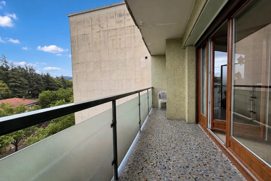 Appartement à vendre à Saint-Étienne — Vue nature — photo 2