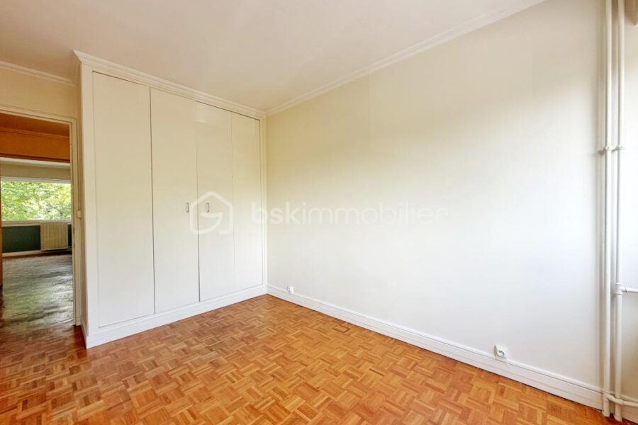Appartement à vendre à Marly le roi — Vue parc & jardin — photo 13