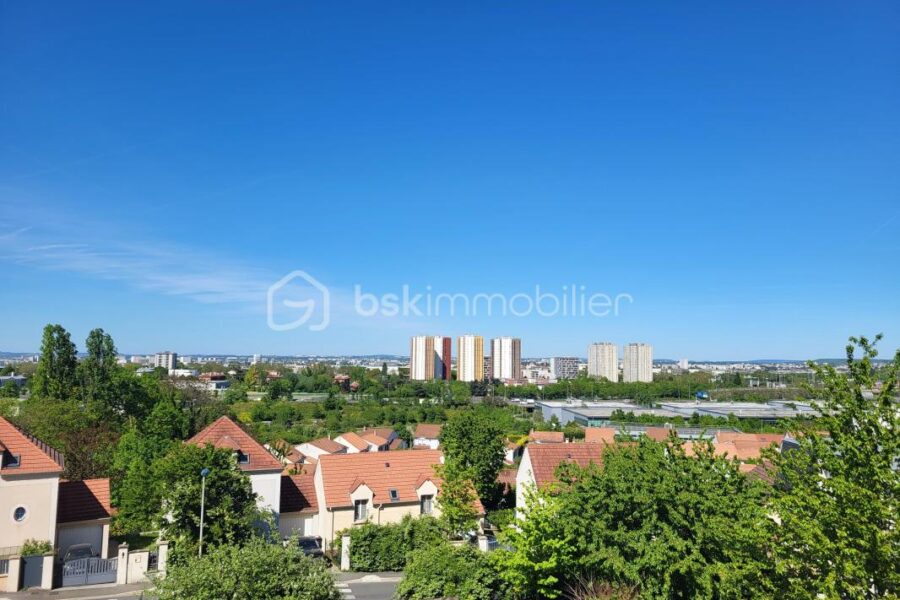 Appartement à vendre à Noisy le sec — Vue sur la ville — photo 13