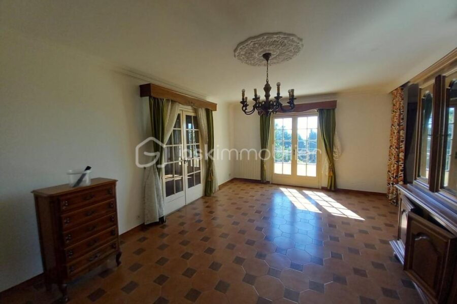 Maison à vendre à Saint hilaire d ozilhan — Vue nature — photo 13