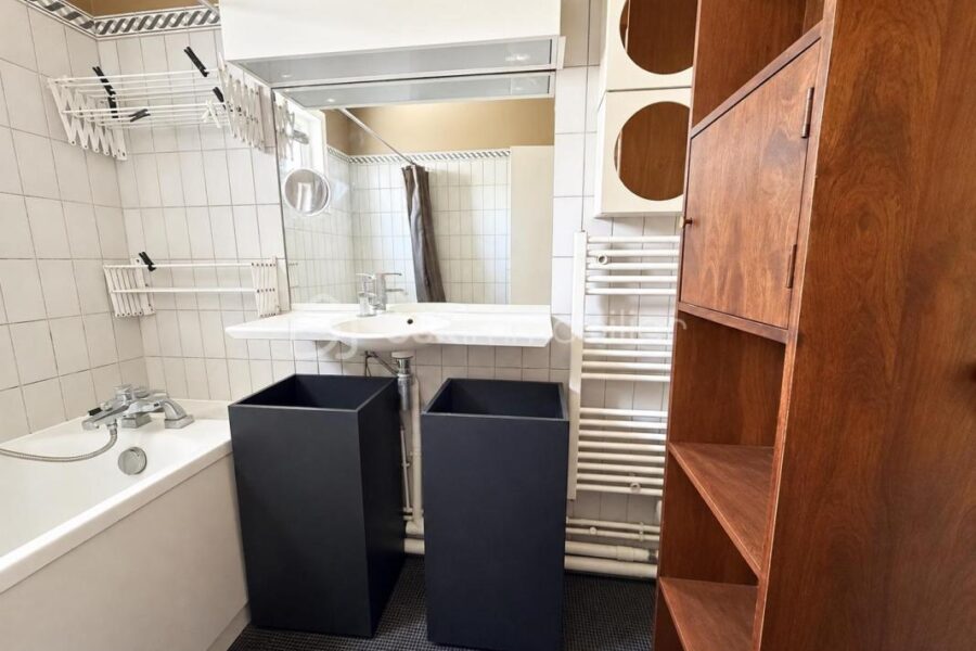Appartement à vendre à Paris 15e arrondissement — Vue sur la ville — photo 13