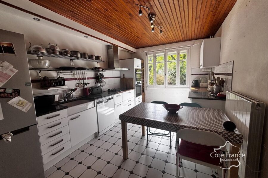 Maison à vendre à Grand vabre — Vue lac — photo 13