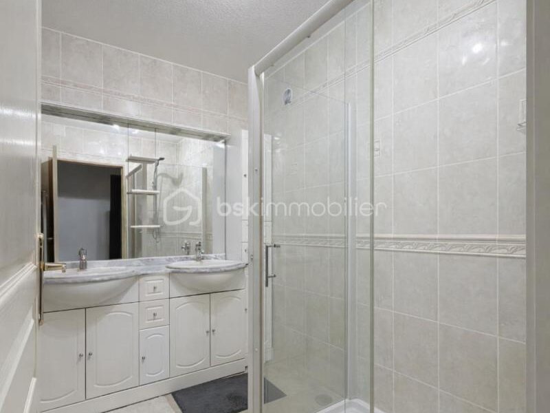 Appartement à vendre à Six fours les plages — Vue parc & jardin — photo 14