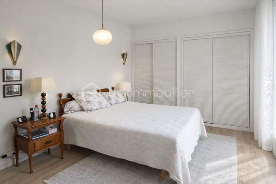 Maison à vendre à Fréjus — Vue sur la ville — photo 14