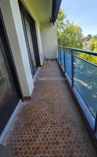 Appartement à vendre à Billere — Vue parc & jardin — photo 1