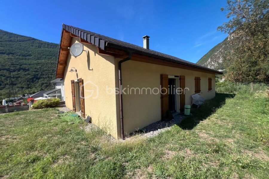 Maison à vendre à Epierre — Vue montagne — photo 15