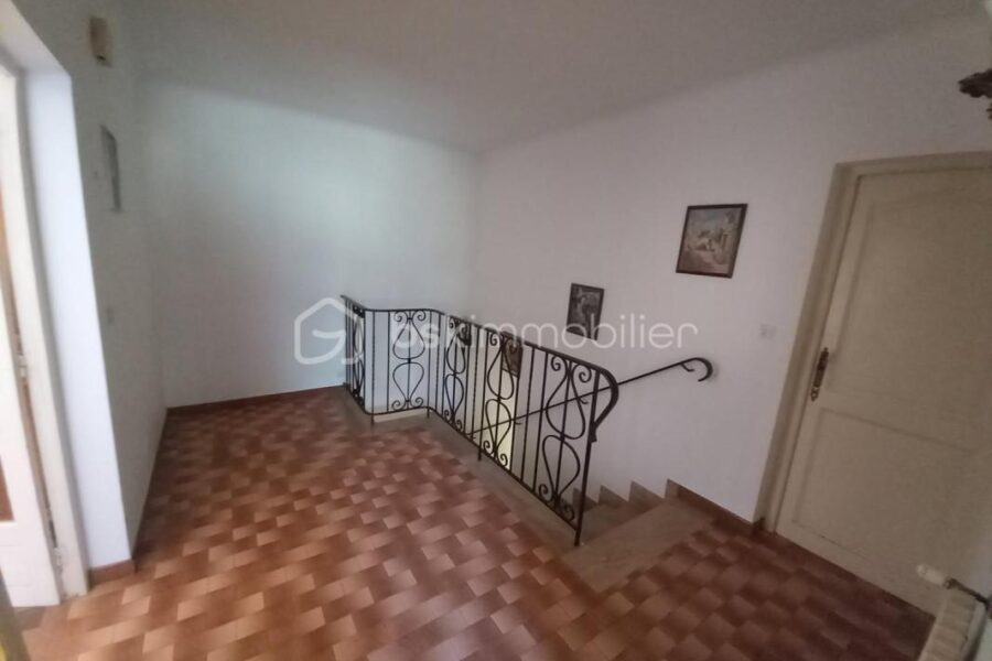 Maison à vendre à Saint hilaire d ozilhan — Vue nature — photo 15