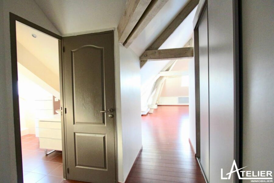 Appartement à vendre à Nantes — Vue sur la ville — photo 15
