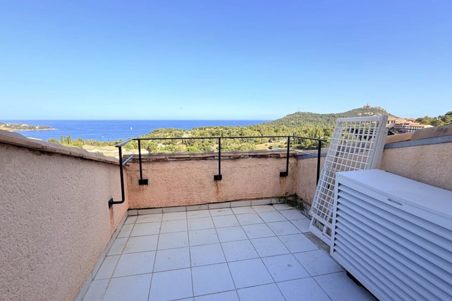 Appartement à vendre à Agay — Vue mer — photo 6