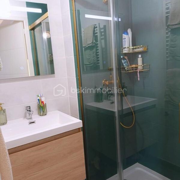 Appartement à vendre à Voiron — Vue montagne — photo 16