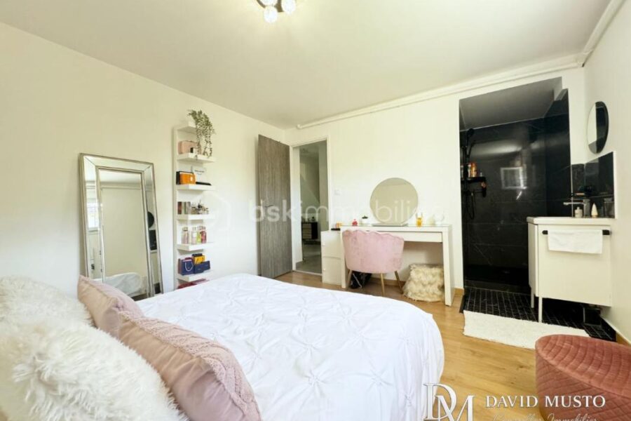 Maison à vendre à Froges — Vue montagne — photo 17