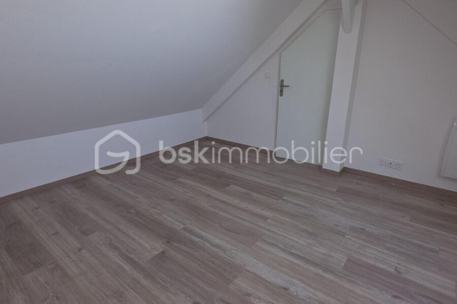 Appartement à vendre à Fougeres — Vue sur la ville — photo 17