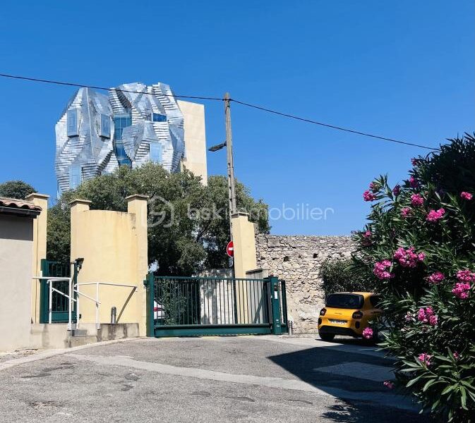 Appartement à louer à Arles — Vue parc & jardin — photo 17