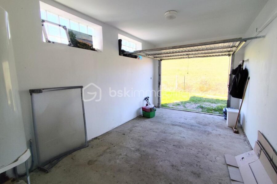 Maison à vendre à Saint pons de thomieres — Vue montagne — photo 17