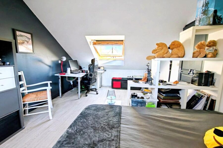 Maison à vendre à Epone — Vue parc & jardin — photo 17