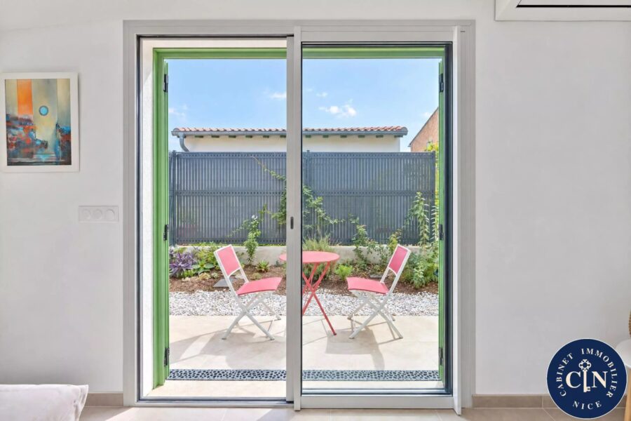 Maison à vendre à Saint-andré-de-la-roche — Vue montagne — photo 18