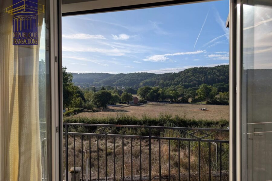 Maison à vendre à Voudenay — Vue montagne — photo 1