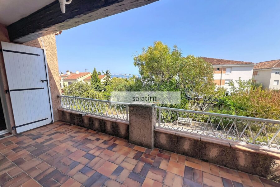 Maison à vendre à La ciotat — Vue mer — photo 4