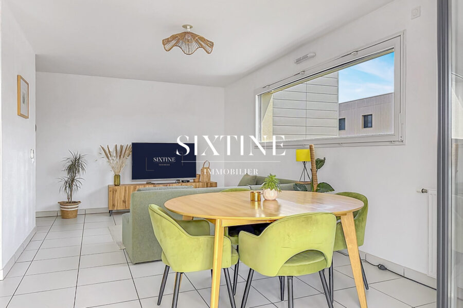 Appartement à vendre à Bourgoin-jallieu — Vue sur la ville — photo 11
