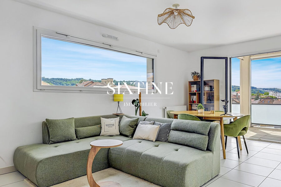 Appartement à vendre à Bourgoin-jallieu — Vue sur la ville — photo 12