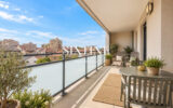 Appartement à vendre à Bourgoin-jallieu — Vue sur la ville — photo 2