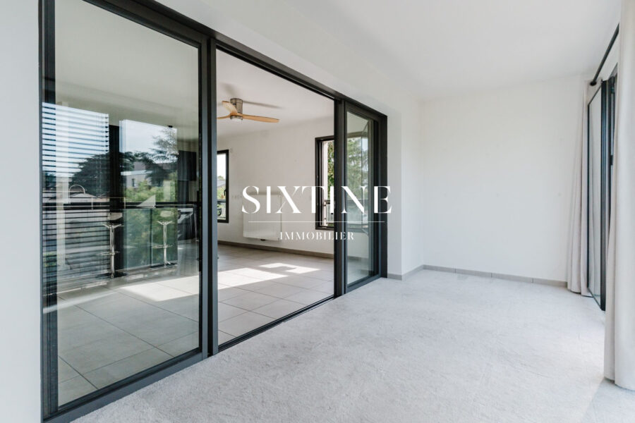 Appartement à vendre à Caluire-et-cuire — Vue parc & jardin — photo 9