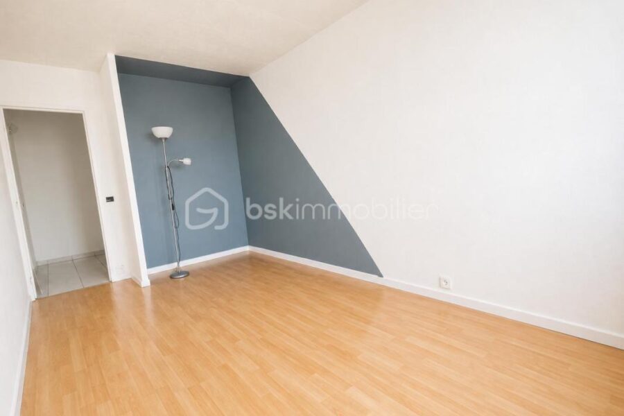 Appartement à vendre à Bobigny — Vue sur la ville — photo 18