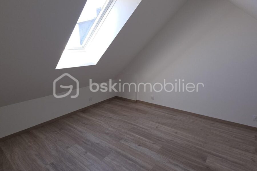 Appartement à vendre à Fougeres — Vue sur la ville — photo 18