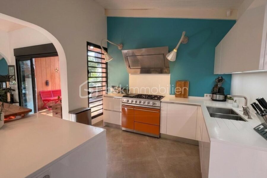 Maison à vendre à Saint gilles les bains — Vue mer — photo 18