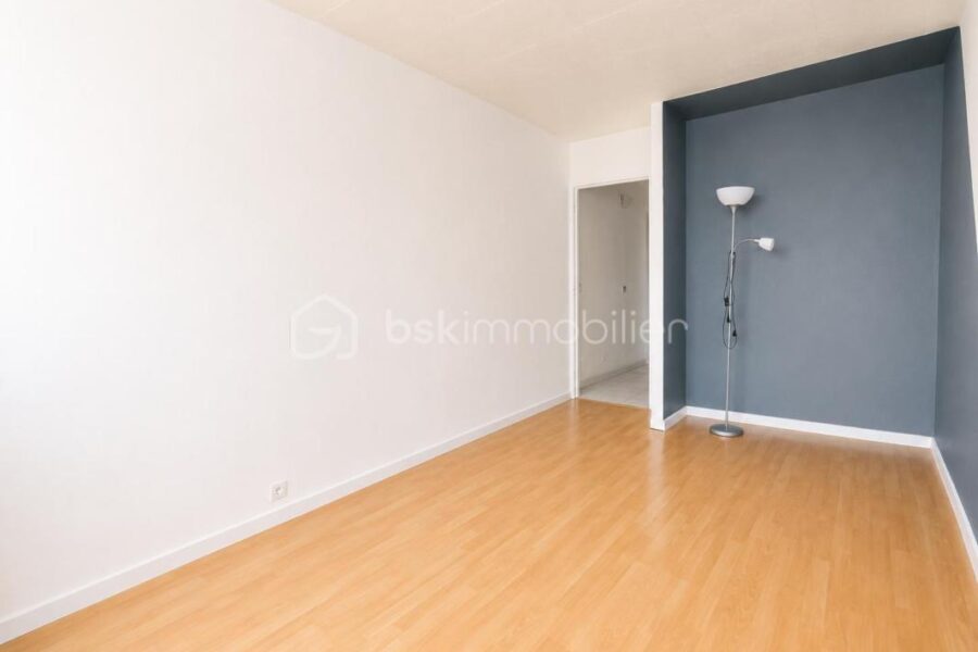 Appartement à vendre à Bobigny — Vue sur la ville — photo 19