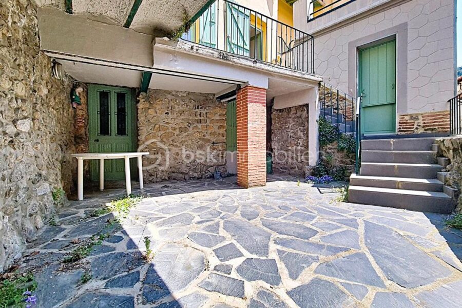 Maison à vendre à Vernet les bains — Vue sur la ville — photo 19