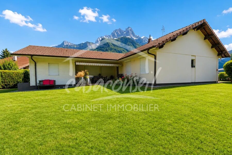 Maison à vendre à Sallanches — Vue montagne — photo 8