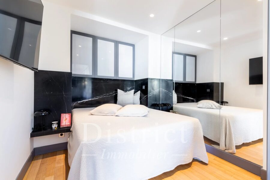 Appartement à vendre à Paris 8ème — Vue sur la ville — photo 8