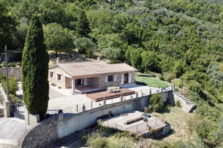 Maison à vendre à Seillans — Vue montagne — photo 2