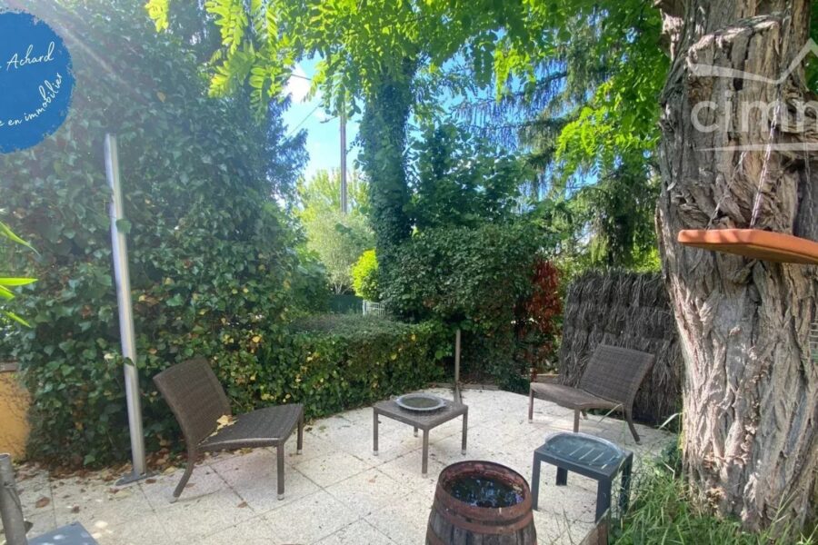 Maison à vendre à Cartelègue — Vue parc & jardin — photo 13