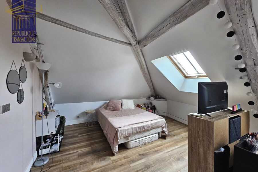 Appartement à vendre à Beaune — Vue sur la ville — photo 8