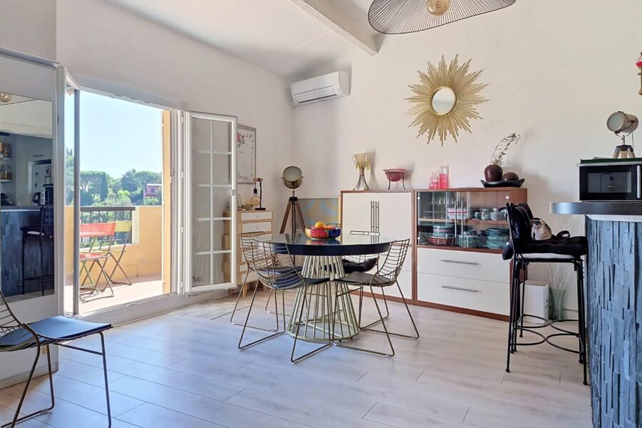Appartement à vendre à Vallauris — Vue mer — photo 4