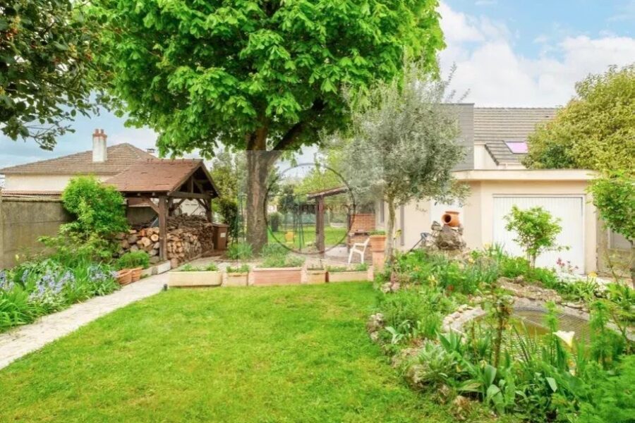 Maison à vendre à Houilles — Vue parc & jardin — photo 4