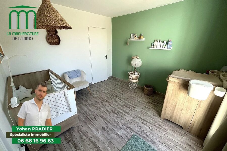 Appartement à vendre à Saint-Étienne — Vue montagne — photo 11