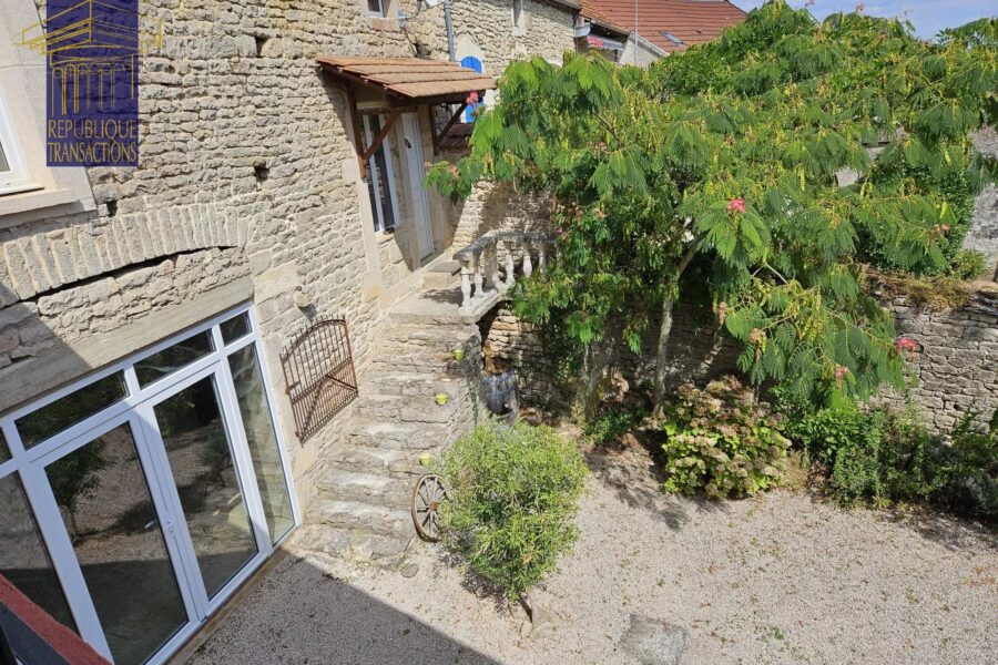 Maison à vendre à Beaune — Vue montagne — photo 15
