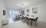 Appartement à vendre à Six fours les plages — Vue parc & jardin — photo 3