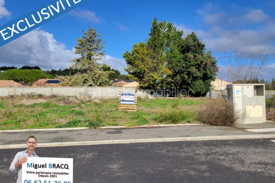 Terrain à vendre à Lespignan — Vue dégagée — photo 2