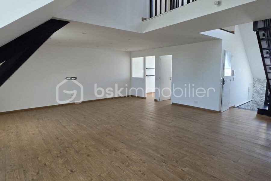 Appartement à vendre à Fougeres — Vue sur la ville — photo 3