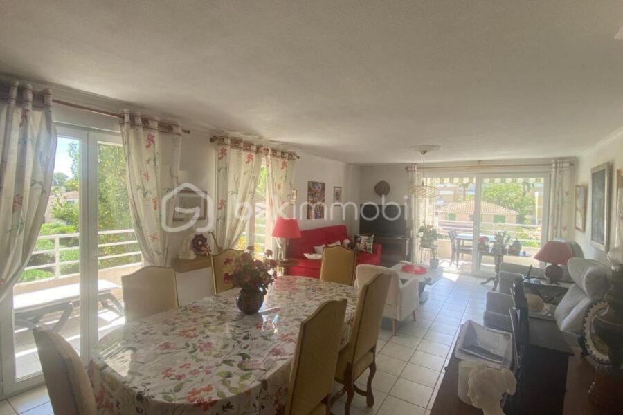 Appartement à vendre à Frejus — Vue parc & jardin — photo 2