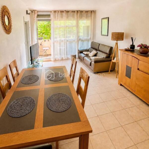 Appartement à vendre à Yerres — Vue parc & jardin — photo 3