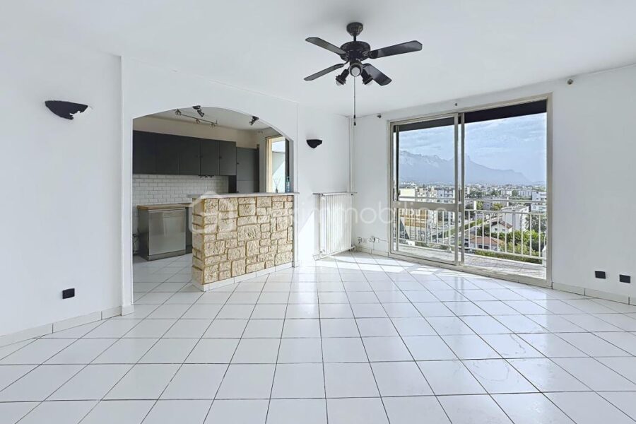Appartement à vendre à Eybens — Vue montagne — photo 2
