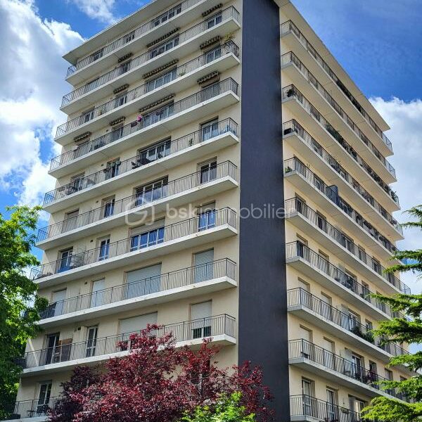 Appartement à vendre à Paris 15e arrondissement — Vue parc & jardin — photo 3