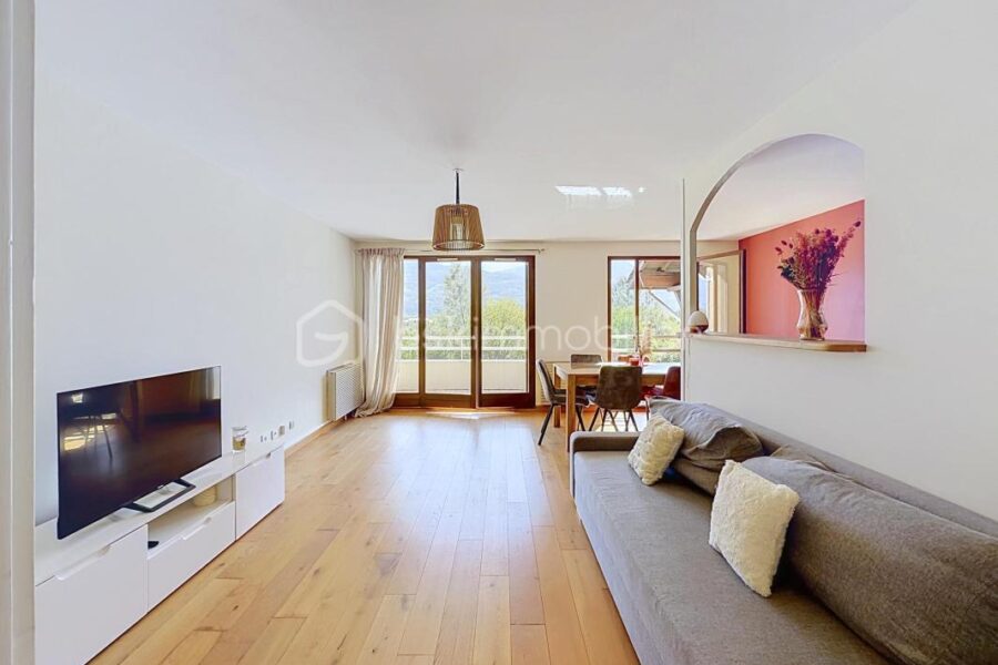 Appartement à vendre à Crolles — Vue montagne — photo 3