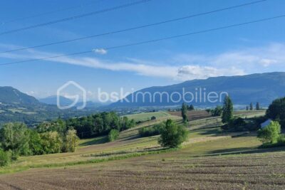 Terrain à vendre à Usinens